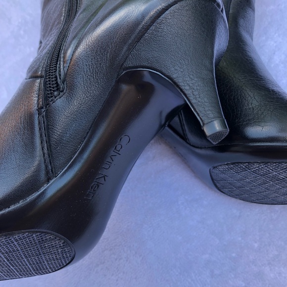 Calvin Klein Leather knee high boot - Picture 2 of 3